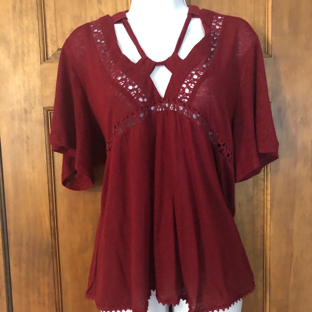 Coco & Jaimeson Lace-Up Top XL